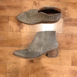 Madewell suede taupe ankle boots